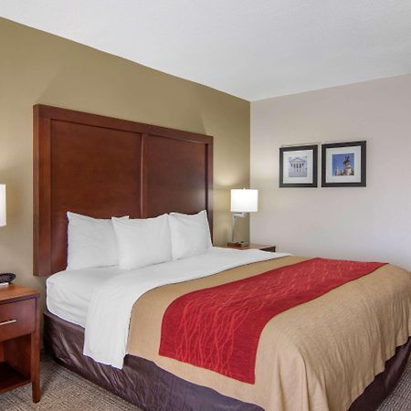 Comfort Inn Chester - Richmond South Buitenkant foto