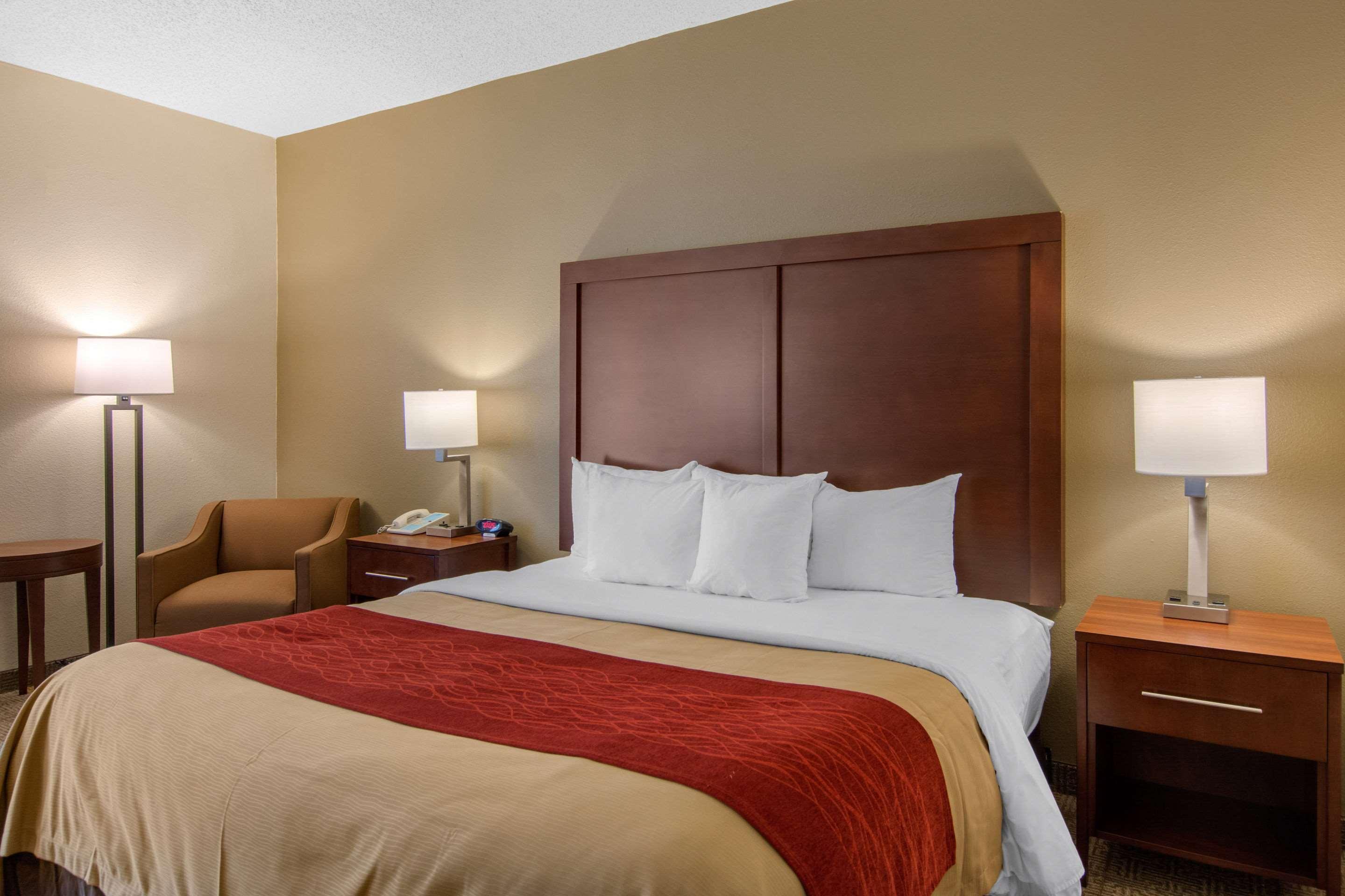 Comfort Inn Chester - Richmond South Buitenkant foto