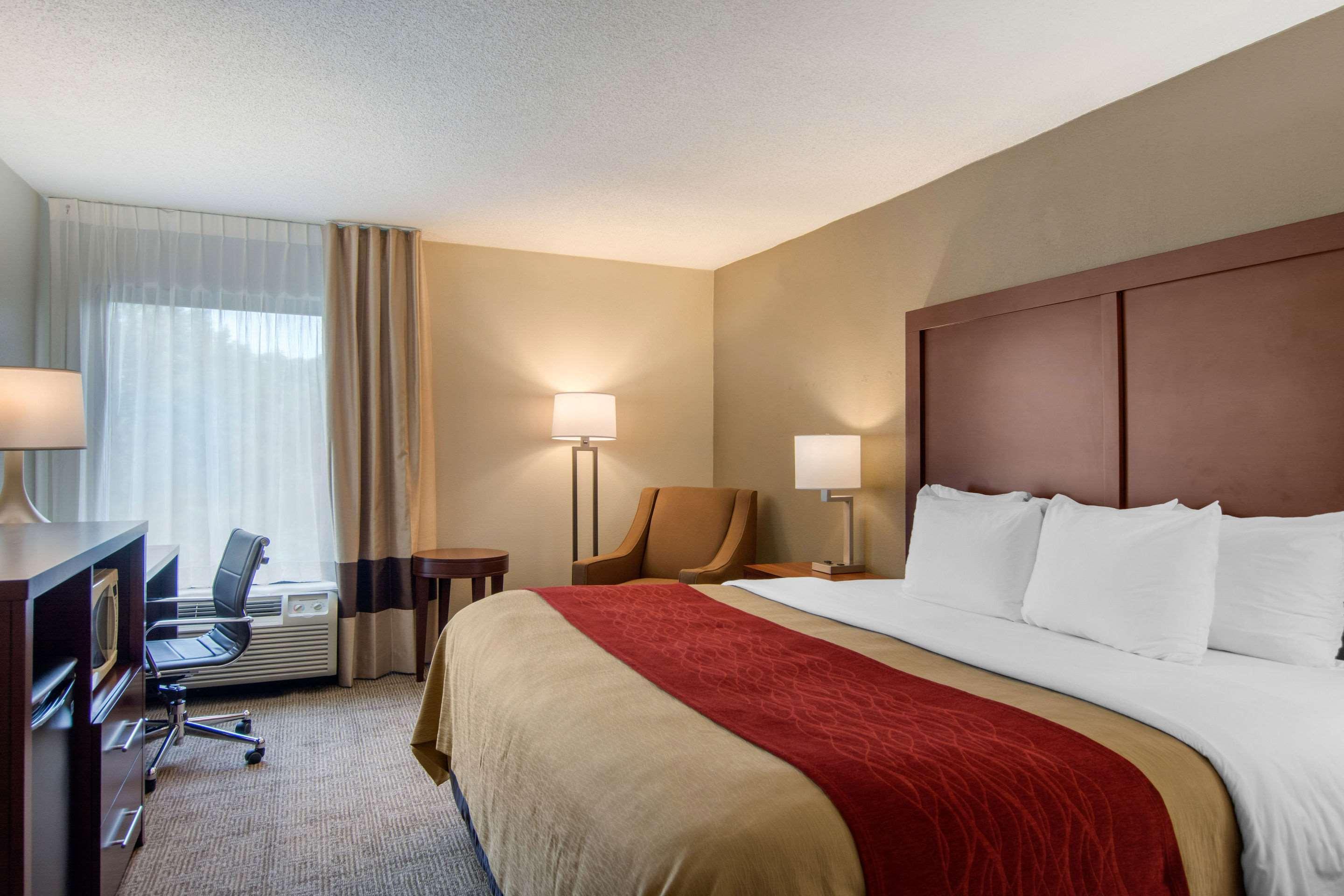 Comfort Inn Chester - Richmond South Buitenkant foto