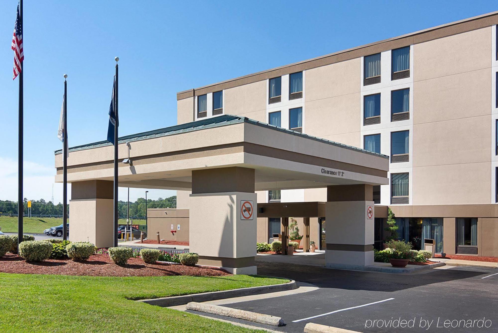 Comfort Inn Chester - Richmond South Buitenkant foto