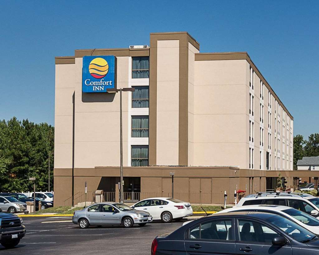 Comfort Inn Chester - Richmond South Buitenkant foto